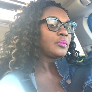 Meet your Posher, Grace